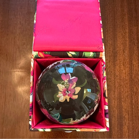 English Rose Vera Bradley Holiday Ornament - Picture 7 of 7
